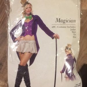 Leg Avenue magician or Willy wonka costume